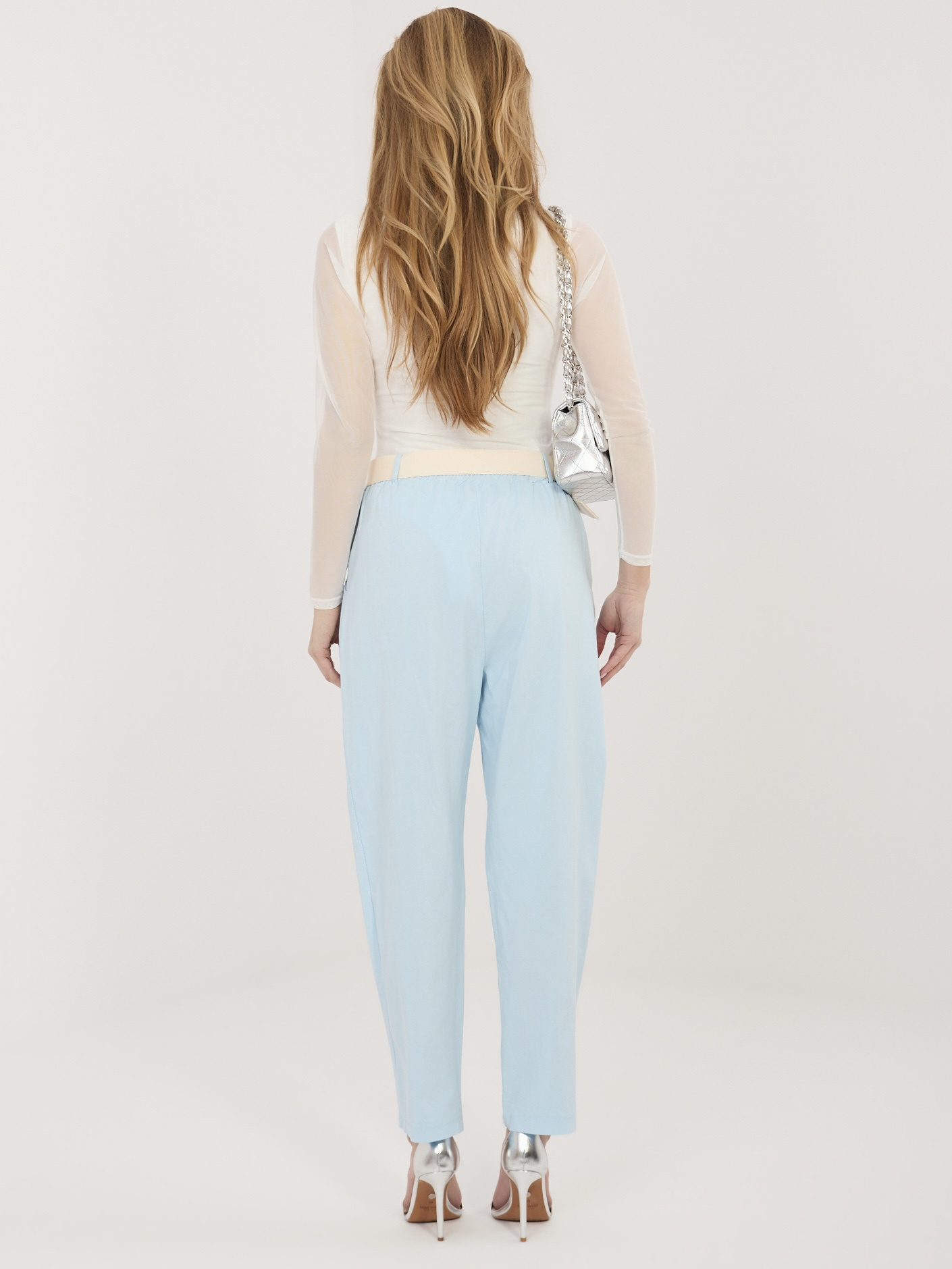 Jasnoniebieskie materiałowe spodnie z wysokim stanem