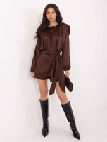 Brązowy elegancki kombinezon z wiązaniem w talii