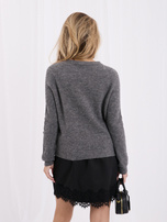 Tamsiai pilkas moteriškas basic megztinis su elastinėmis juostelėmis.