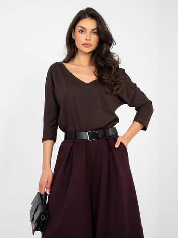 Czekoladowa bluzka basic z dekoltem na plecach RUE PARIS