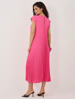 Ciemnoróżowa midi sukienka z plisowaniem RUE PARIS