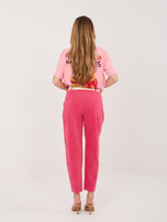 Fuksjowe sztruksowe spodnie ze zwężaną nogawką 