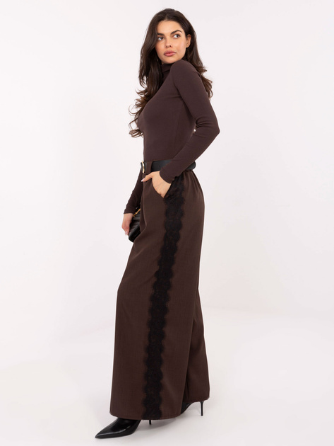 Czekoladowa bluzka basic z golfem RUE PARIS