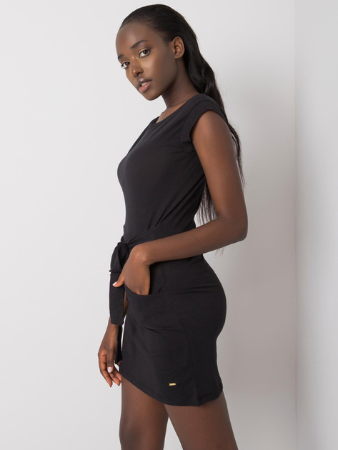 Czarna sukienka Letitia NIE ZNASZ MNIE