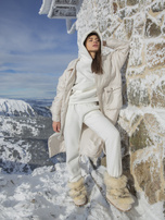 Biały komplet dresowy Janessa