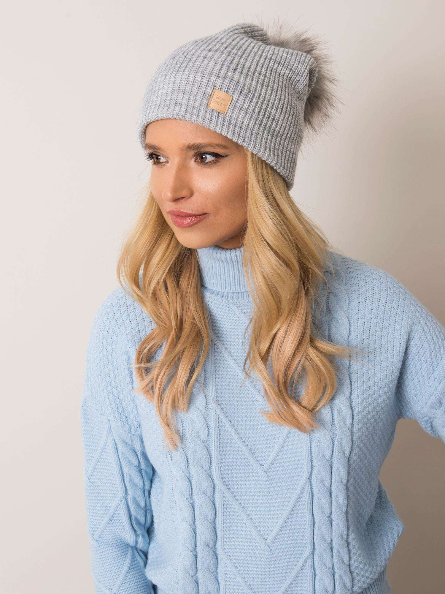 Light grey beanie hat with pompom RUE PARIS