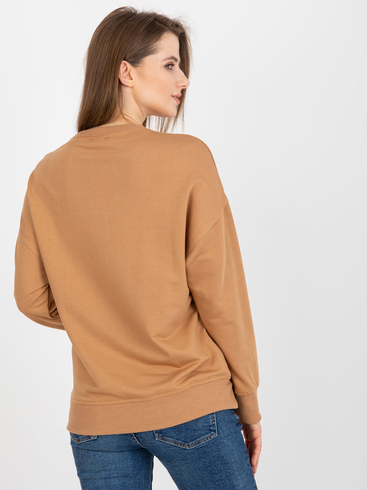 Camelowa bluza basic bez kaptura z okrągłym dekoltem