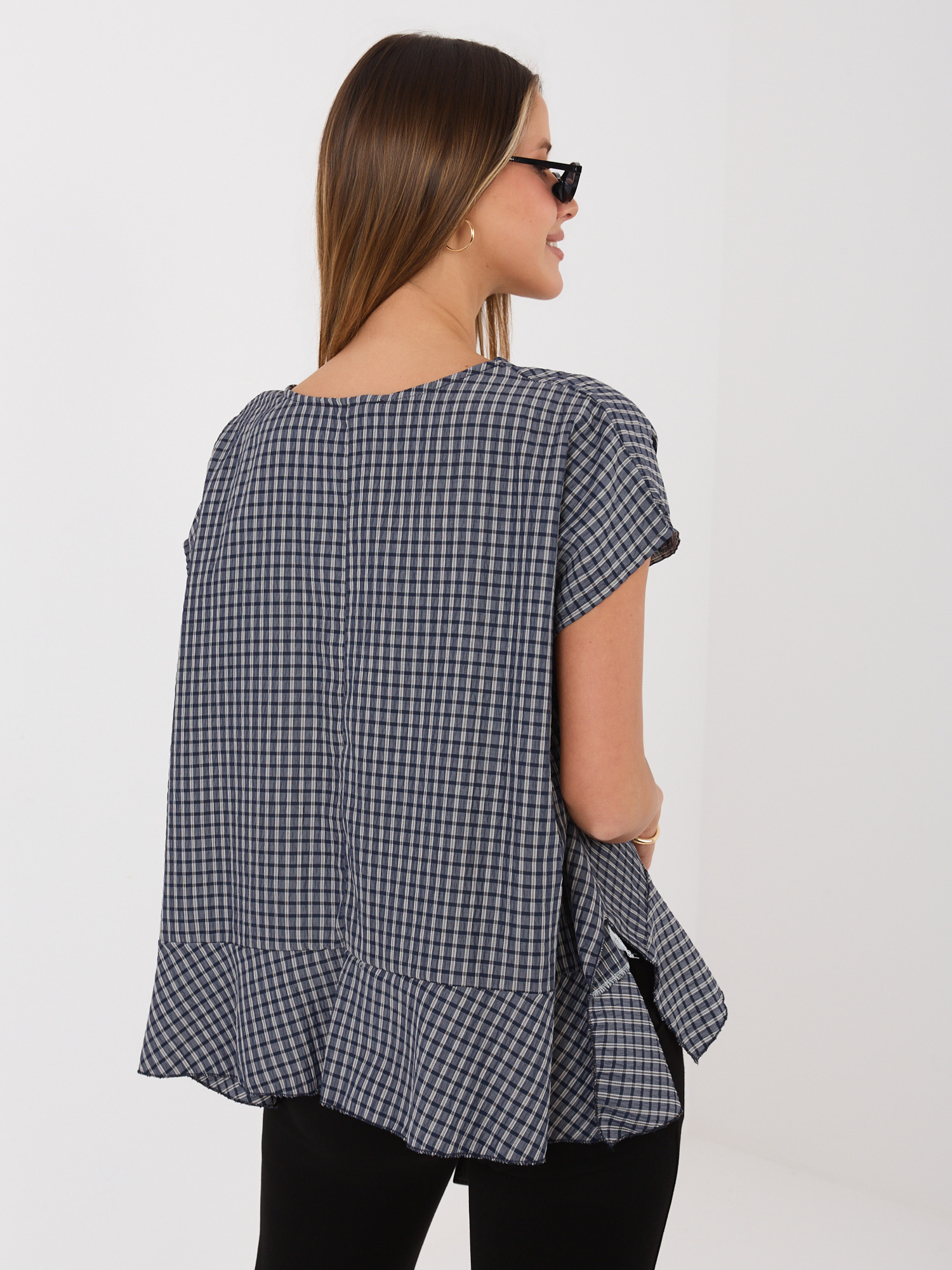 Granatowa letnia bluzka w kratkę