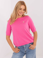 Rosa Damenpullover mit Bündchen.