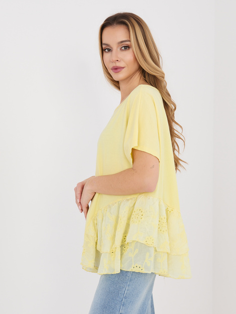 Jasnożółta rozkloszowana bluzka z haftem