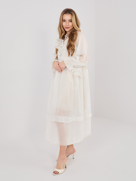 Jasnobeżowa letnia sukienka oversize z falbanami