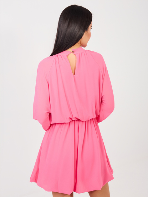 Ciemnoróżowa sukienka z ozdobnymi różami RUE PARIS