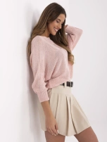 Jasnoróżowy damski sweter o kroju nietoperza