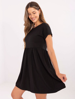 Czarna sukienka z krótkimi rękawami RUE PARIS 