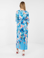 Jasnoniebieska maxi sukienka z plasowanym dołem