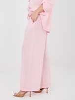 Jasnoróżowe letnie spodnie z wiązaniem 