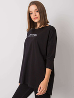 Czarna bluzka z napisem Merel