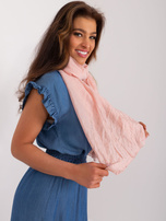 Hurt Jasnoróżowa damska chusta z dżetami