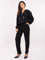 Czarny komplet alpaka z bluzą z kapturem