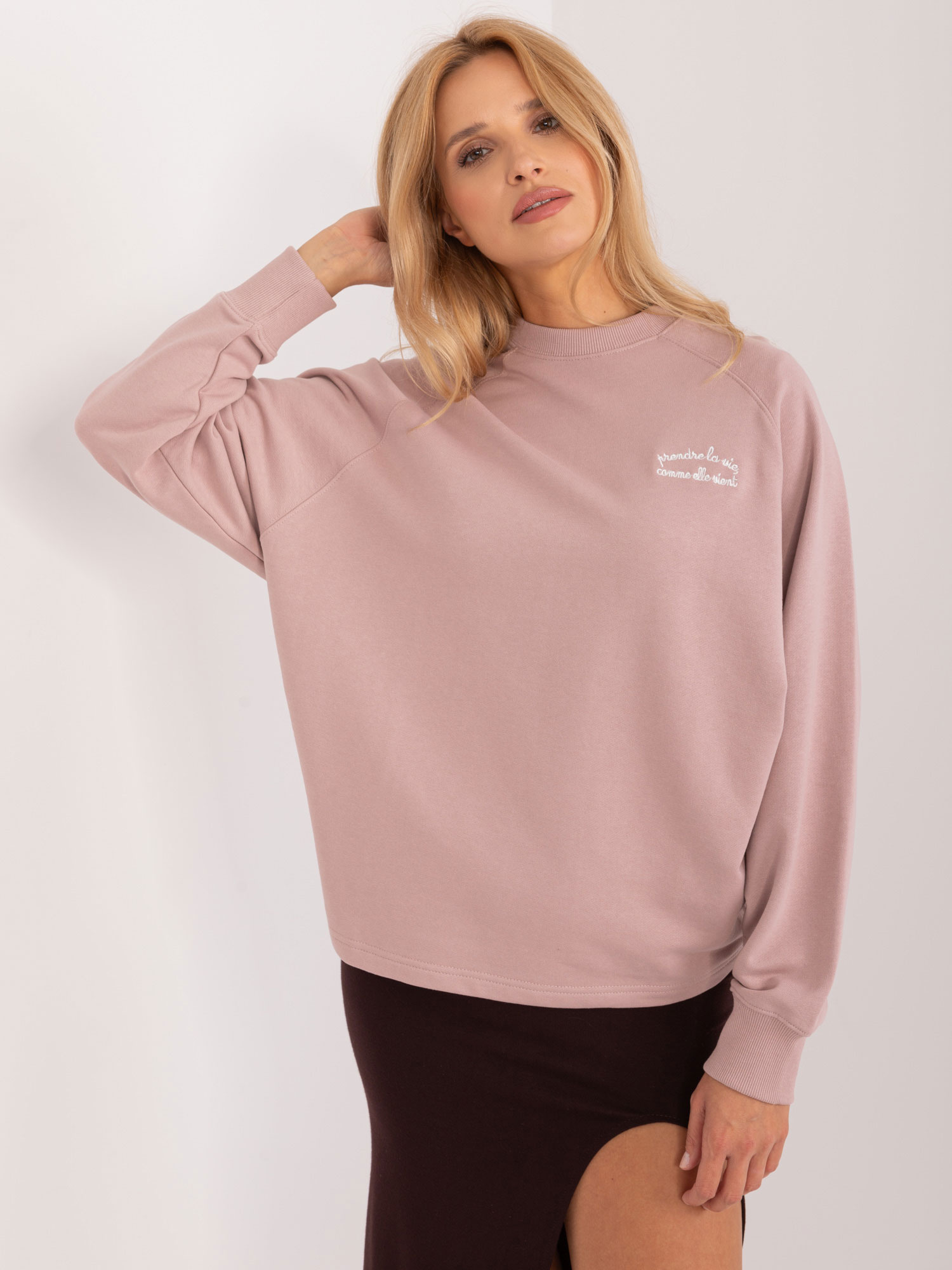 Hurt Brudnoróżowa bluza oversize z napisem SUBLEVEL