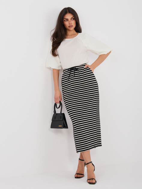 Biała damska bluzka z bufiastym rękawem