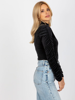 Hurtownia Czarna bluzka welurowa one size z marszczeniami na rękawach RUE PARIS