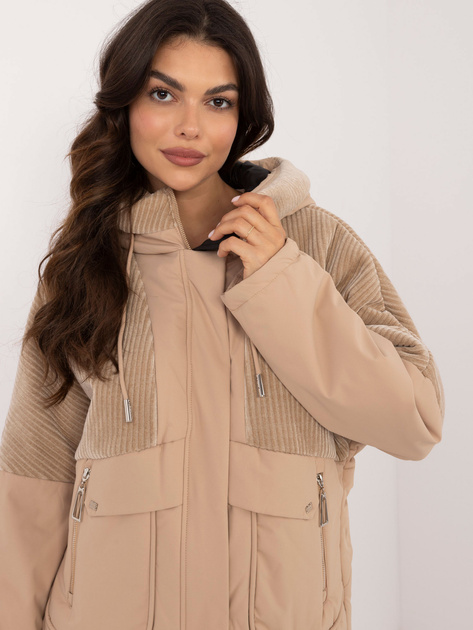 Hurtownia online Camelowa przejściowa kurtka z kapturem