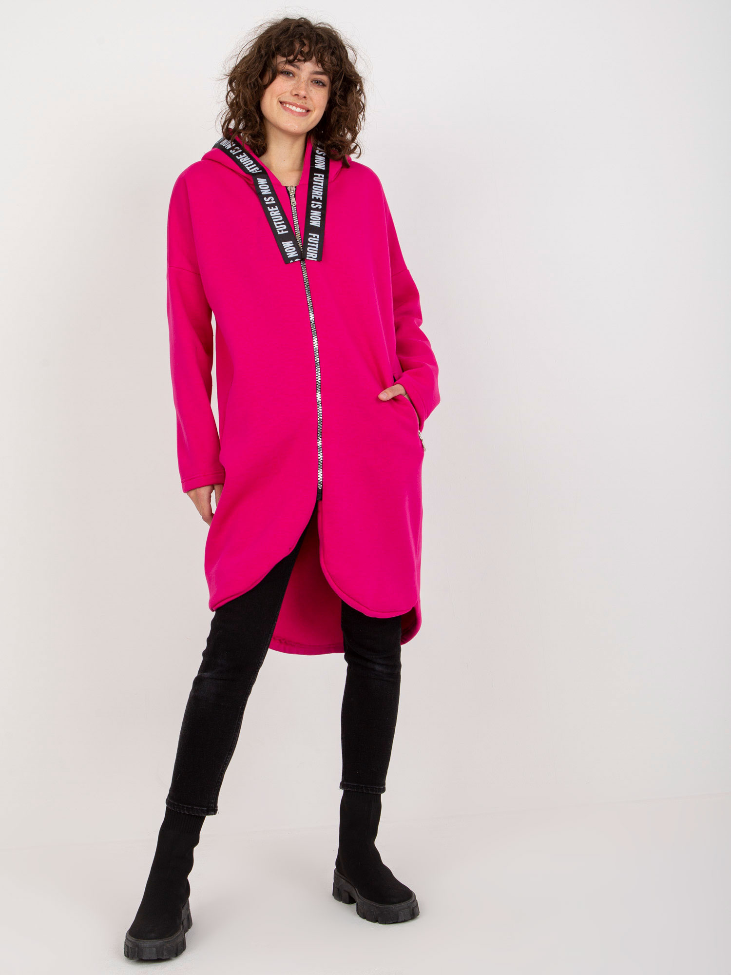 Hurtowna Fuksjowa długa dresowa bluza rozpinana oversize