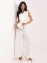 Ecru elegancki komplet z plisowanymi spodniami