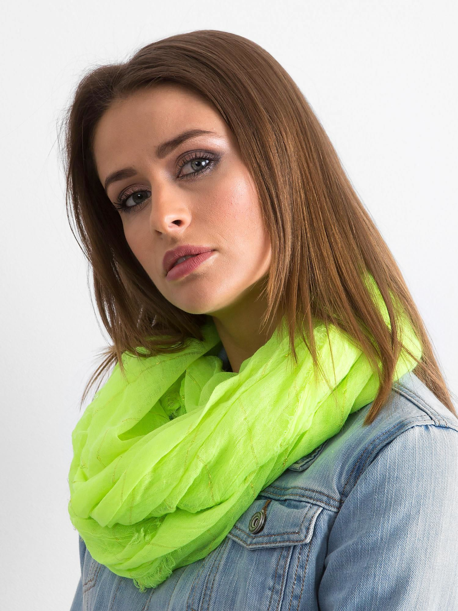 Fluo żółta chusta z metaliczną nicią