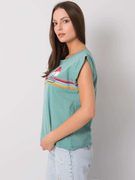 Jasnozielony t-shirt z nadrukiem Malibu
