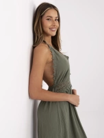 Khaki lange Boho-Kleid aus Musselin.