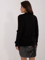 Hurt Czarny damski sweter z warkoczami i długim rękawem