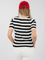 Czarny damski sweter z niewielkim haftem