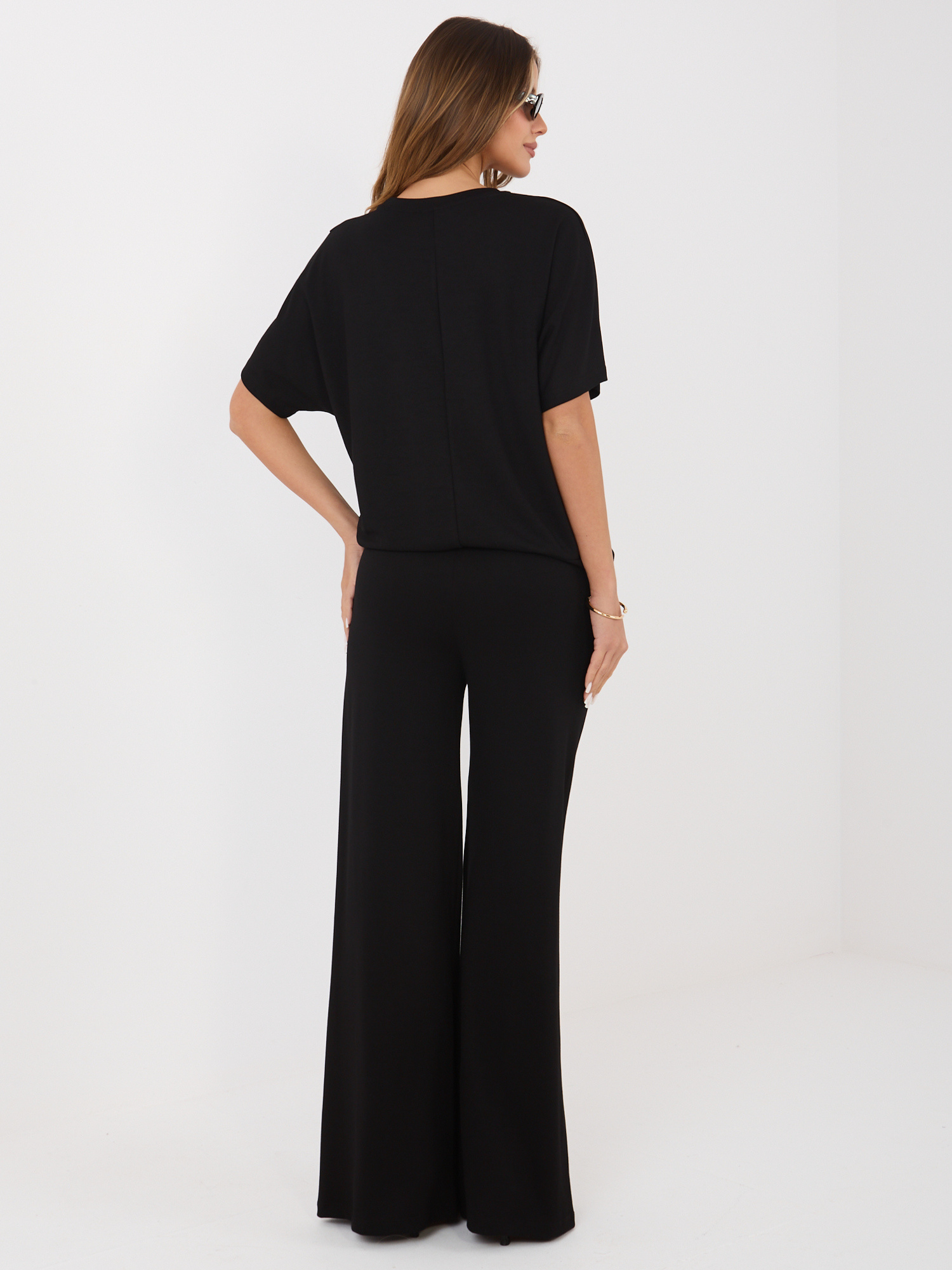 Czarny damski komplet z krótkimi rękawami