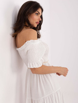 Biała rozkloszowana sukienka hiszpanka