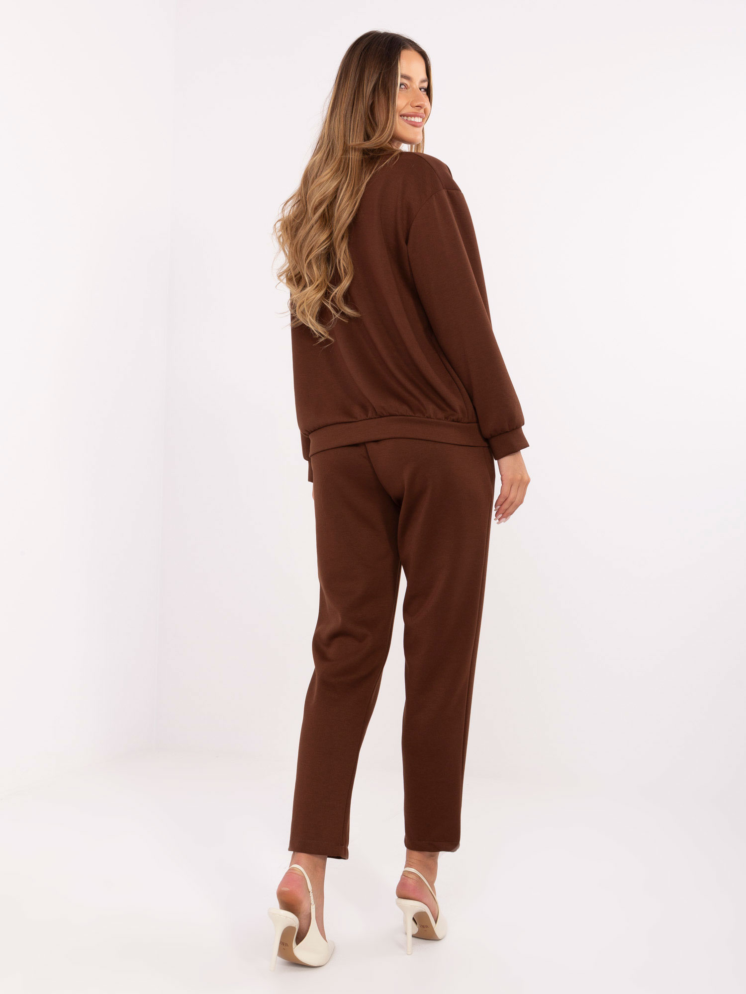 Brown casual set with a zip-up hoodie.