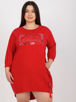 Hurt Czerwona dresowa sukienka plus size z napisem