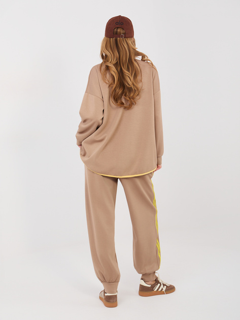 Ciemnobeżowy komplet z miękkiego materiału RUE PARIS