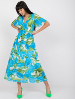 Niebiesko-zielona kopertowa sukienka z printami i krótkim rękawem 