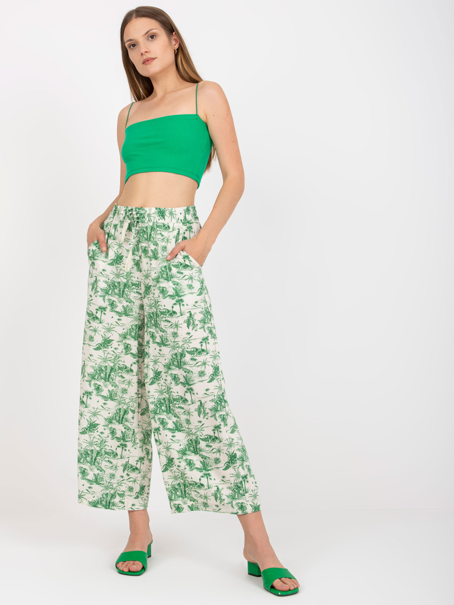 Jasnobeżowe lekkie spodnie z materiału we wzory SUBLEVEL 