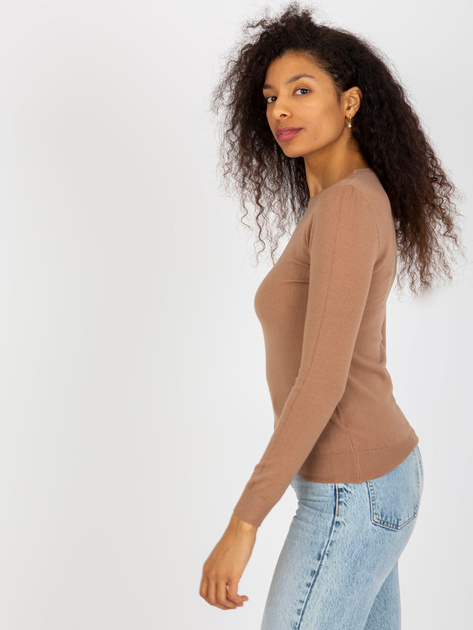 Hurt Camelowy gładki sweter klasyczny z okrągłym dekoltem