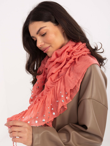 Koralowa damska chusta z ćwiekami