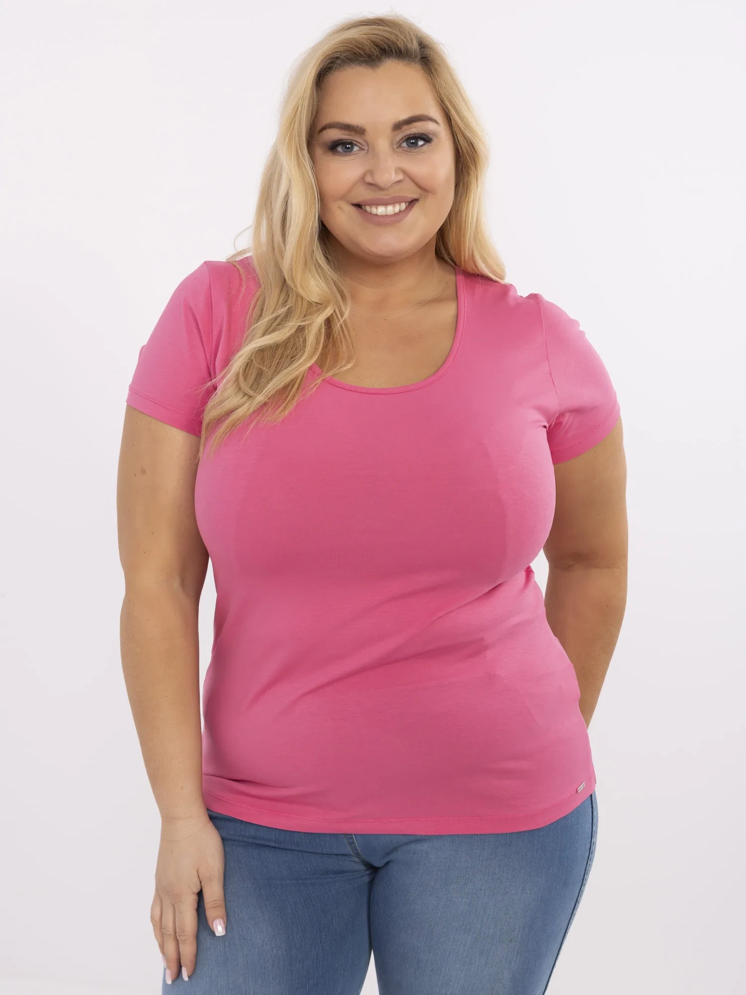 T-shirt ciemny różowy