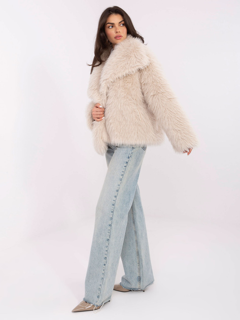 Jasnobeżowa zimowa kurtka ze sztucznego futerka