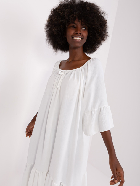 Hurtownia Ecru midi sukienka oversize z falbaną