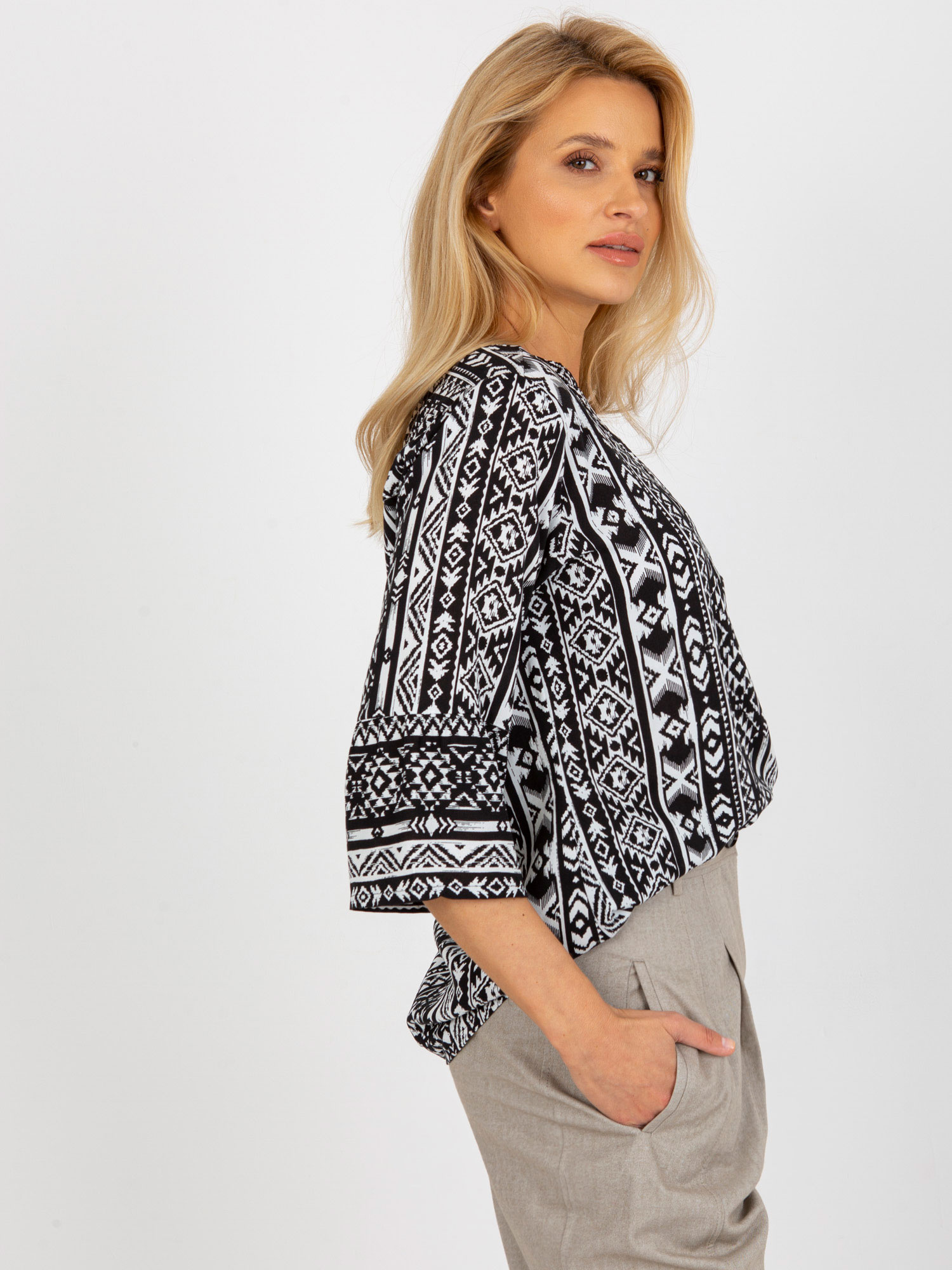 Hurt Black boho blouse with print made of viscose SUBLEVEL.