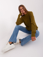 Hurtownia Oliwkowy damski sweter klasyczny z wiskozą