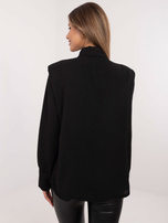 Hurtownia Czarna koszula z poduszkami na ramionach