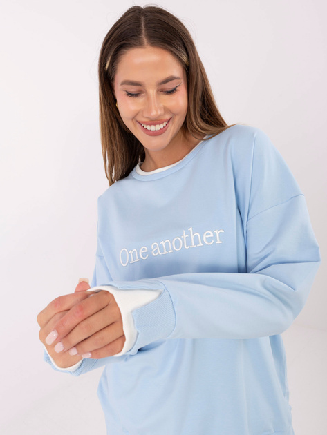 Jasnoniebieski bawełniany komplet ze spodniami